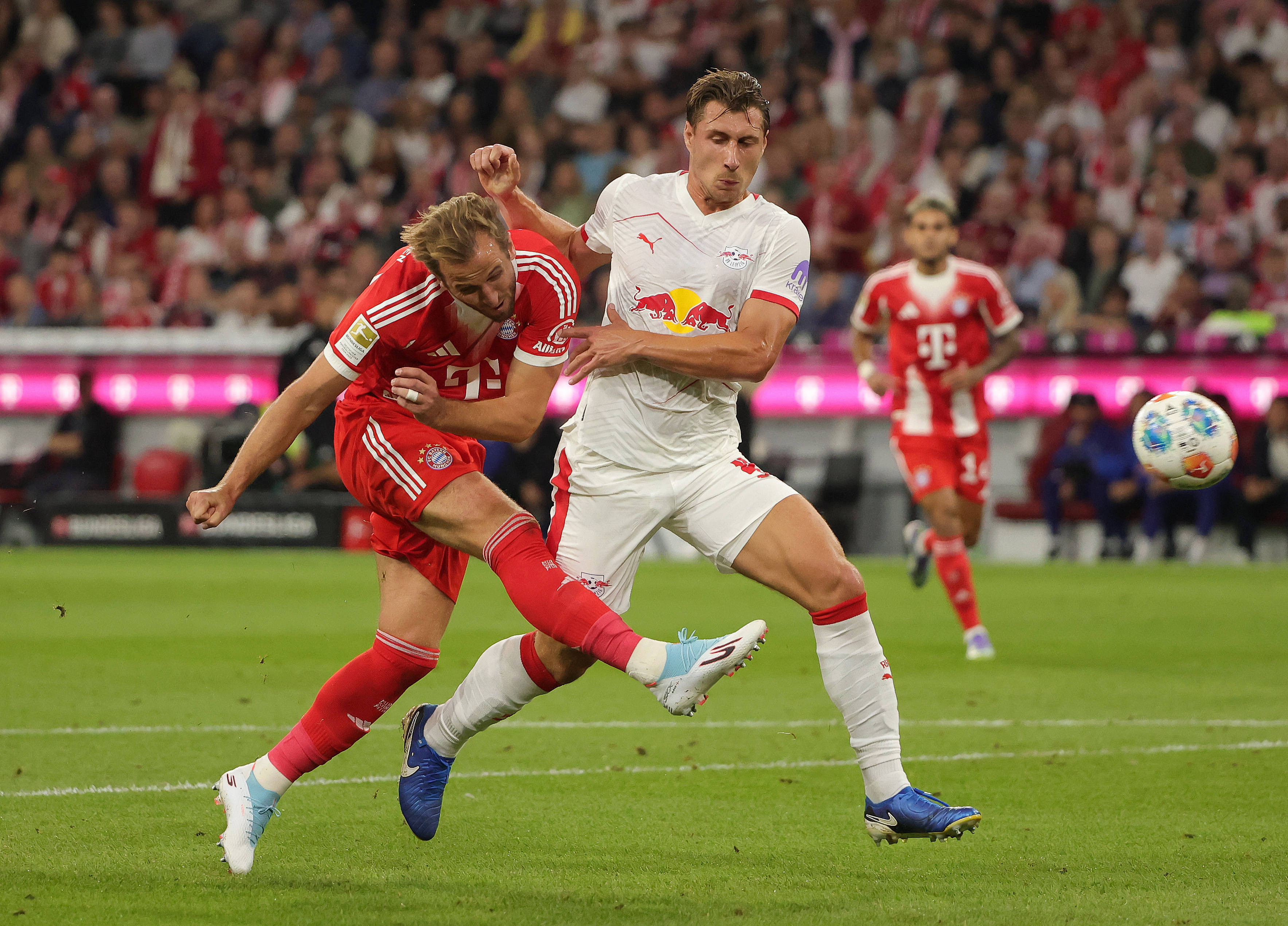 拜仁慕尼黑德甲击败莱比锡红牛凯恩梅开二度(德甲拜仁对莱比锡红牛) 拜仁慕尼黑德甲击败莱比锡红牛凯恩梅开二度(德甲拜仁对莱比锡红牛)